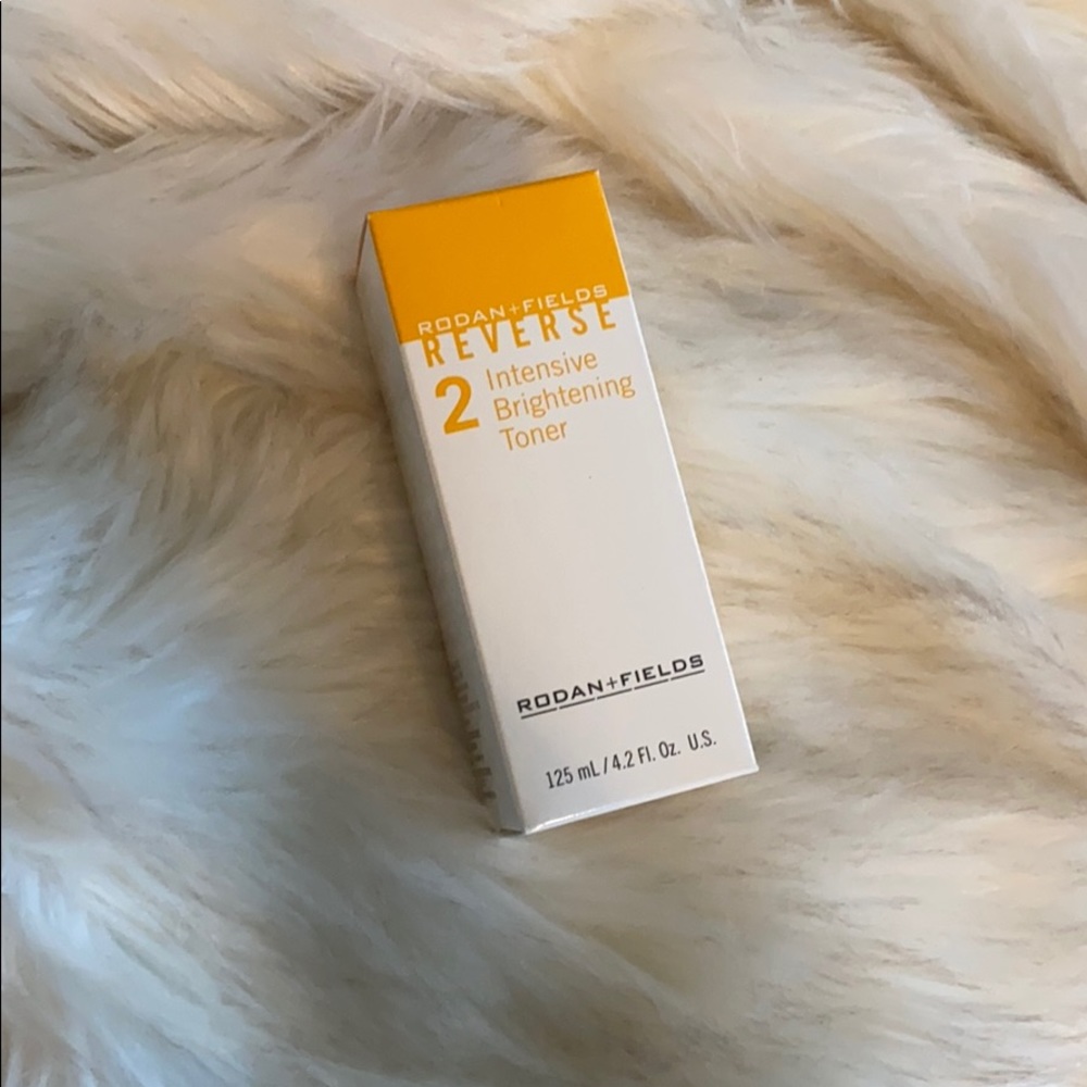 Reverse Intensive Brightening Toner
